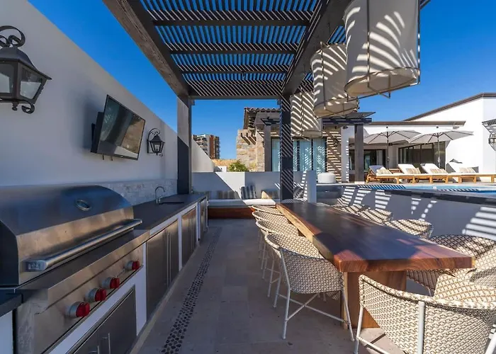 Luxury With Infinity Pool And Ocean View *